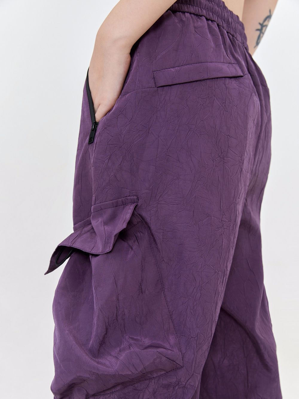 Retro High Street Pleated Textured Trousers Men Autumn Outdoor Loose Casual Pants Women